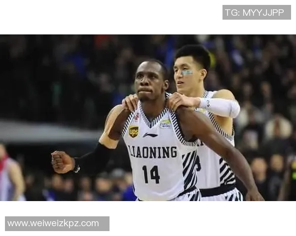 易建联重返赛场展现传奇风采球迷期待他带领球队再创辉煌