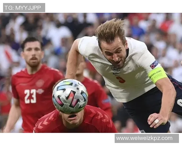 飓风队与拉努斯激战正酣双方争夺胜利的精彩瞬间回顾